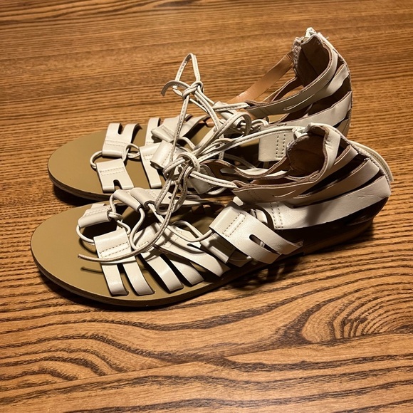 J Crew Outlet Beige Strappy Sandals 9.5 GUC - Picture 6 of 6